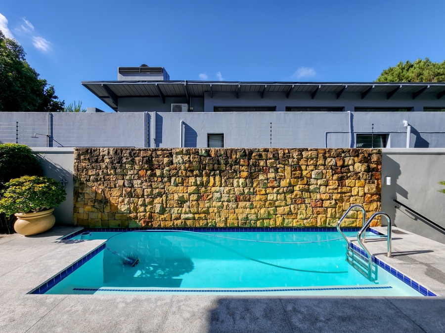 4 Bedroom Property for Sale in Newlands Western Cape